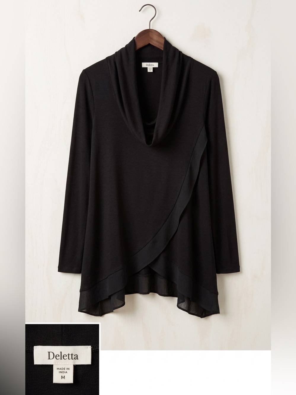 Anthropologie Deletta Multimedia Waterfall Tunic. Black. Medium.